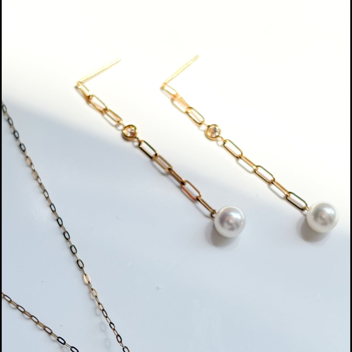 Al Shurita Necklace / Akoya Pearl Diamond Elegance Earrings
