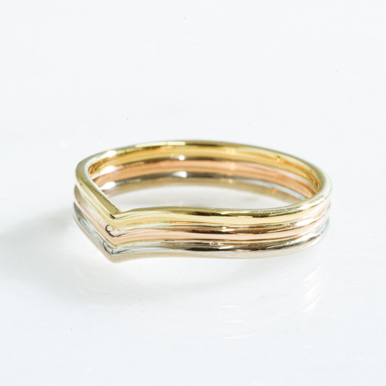 TIMELESS CHIC
