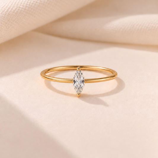 4月 Diamond  Ring