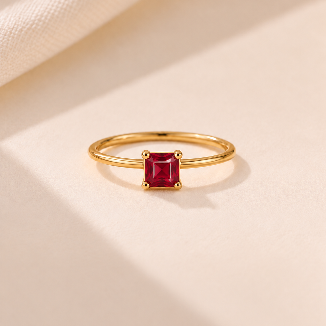 7月  Ruby  Ring