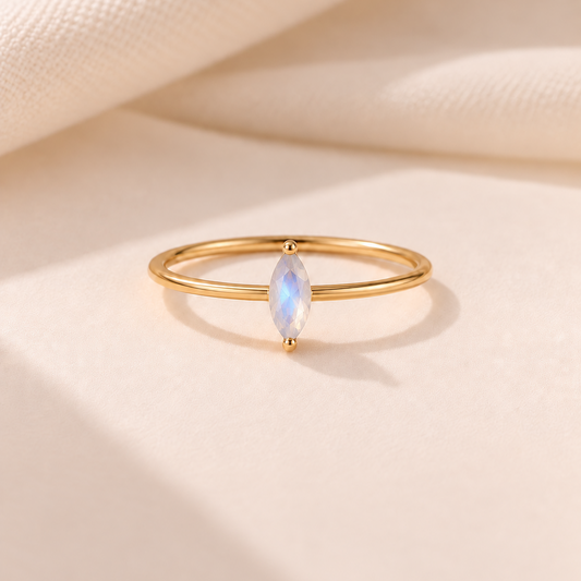 6月  Moonstone  Ring