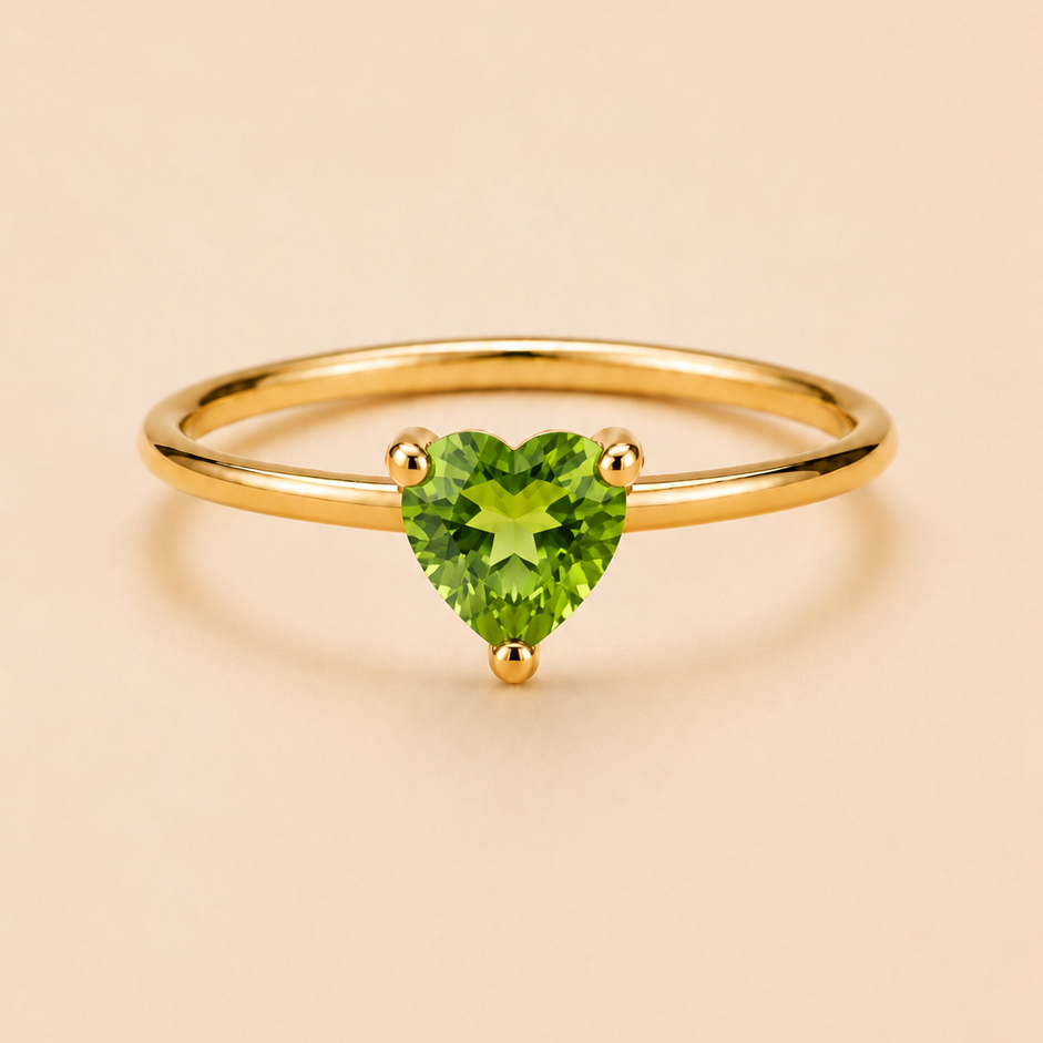 8月  Peridot Ring