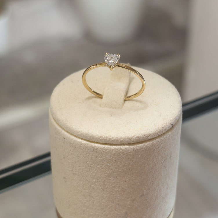 Heart Solitaire Diamond Ring