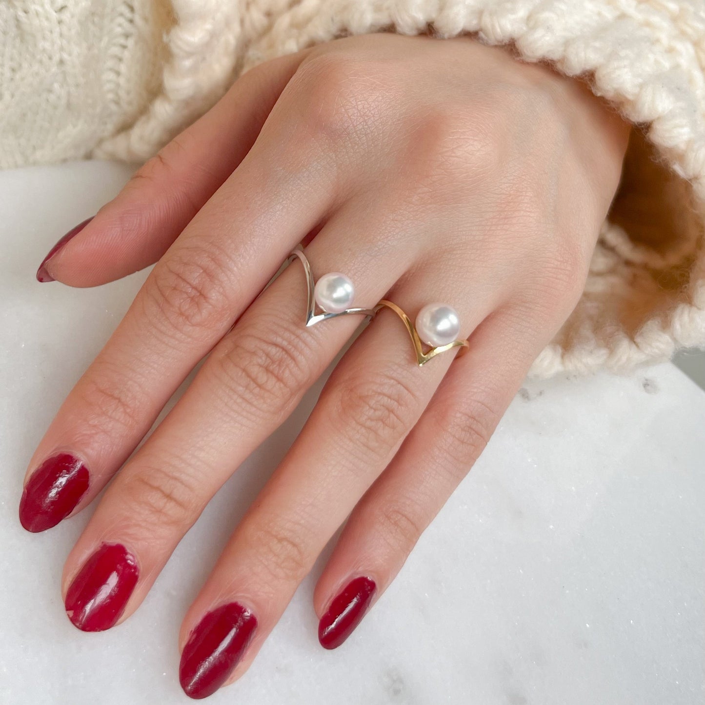 V Crush Pearl Ring
