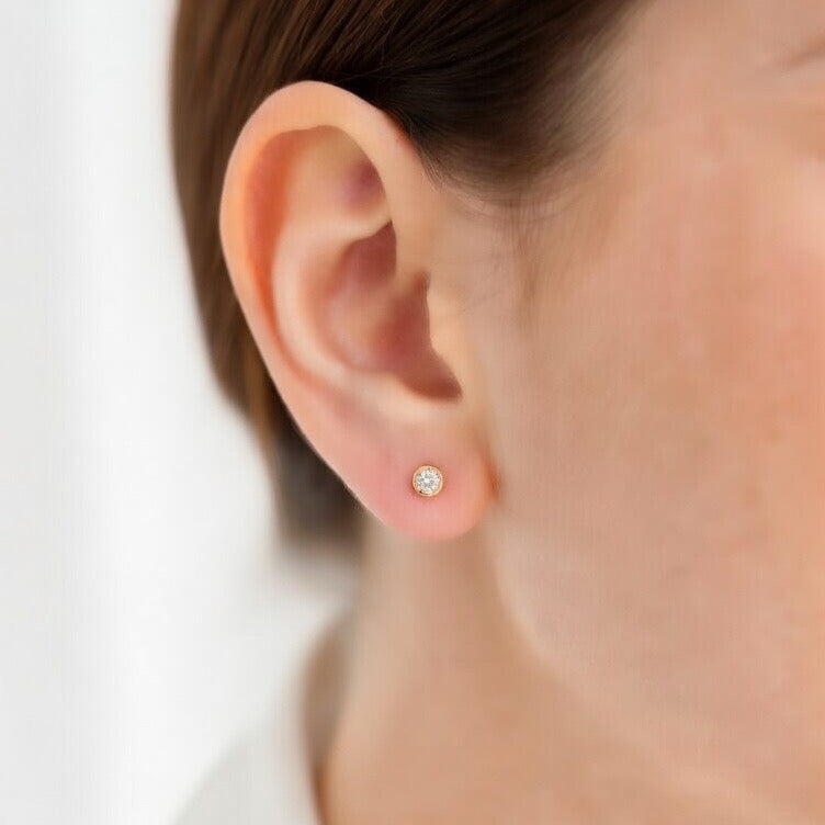 【一粒ダイヤモンドピアス】ジャミーラ 0.1ct