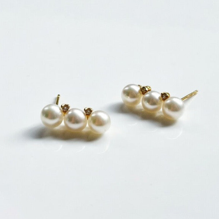 AKOYA PEARL TRINITY EARING