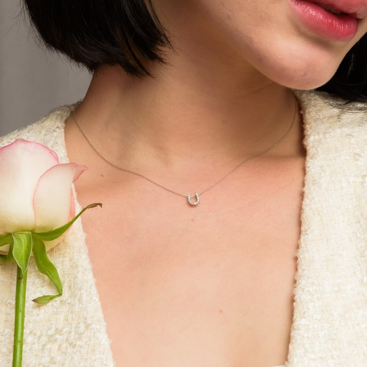 【フルダイヤ】K18YG 馬蹄ネックレス