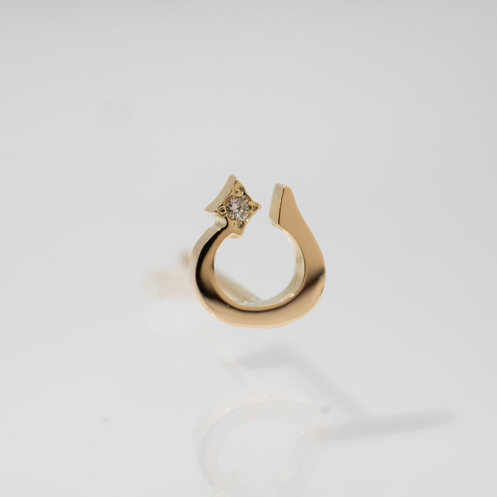 N】イニシャルピアス 